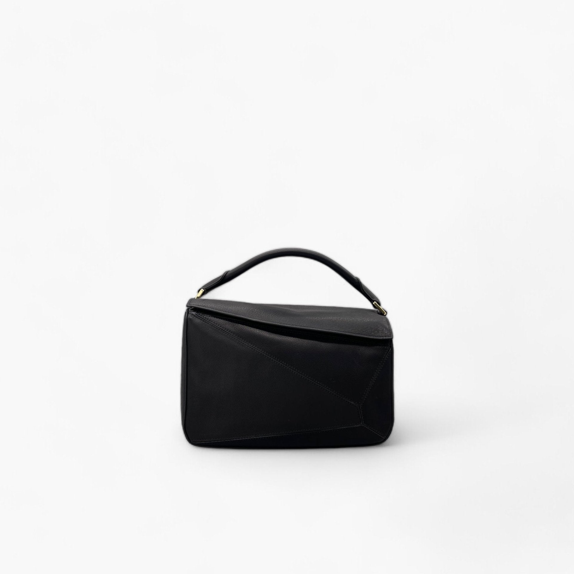 No. 228 Large Crossbody Bag in Black - Italian Leather | Noirblanc