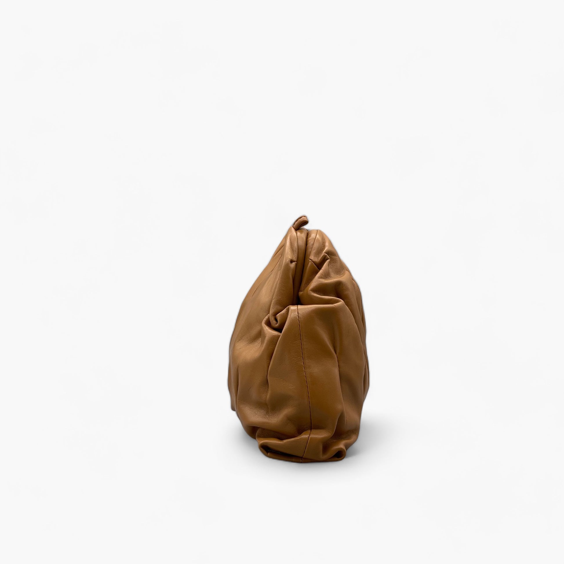 No. 188 Medium Pouch Bag in Camel - Italian Leather | Noirblanc