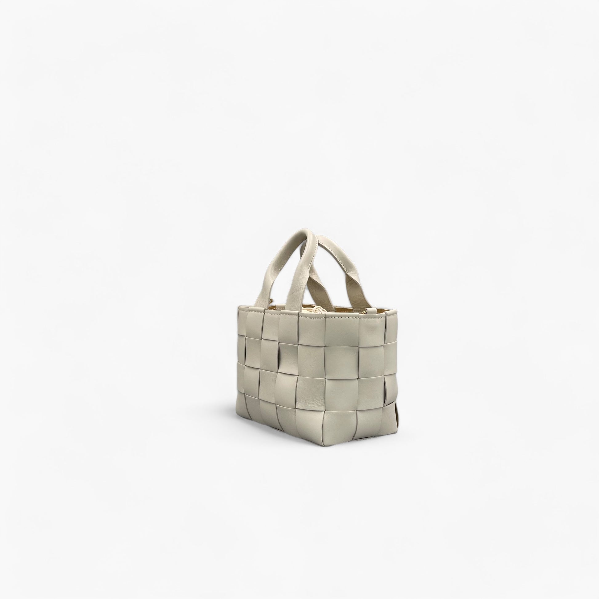 No. 22 Limestone Woven Tote Bag - Italian Leather | Noirblanc Bags